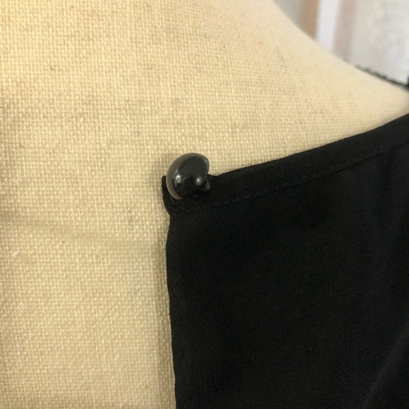 🎄Black collection  v neck beaded design dress SZ M - Picture 14 of 14